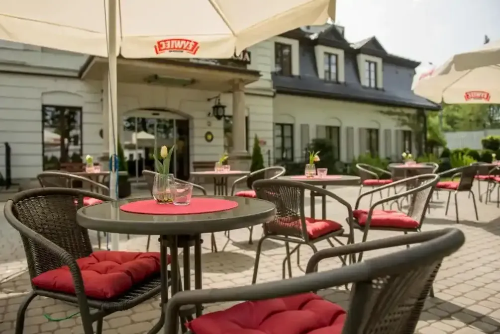 Rzeźba w ogrodzie